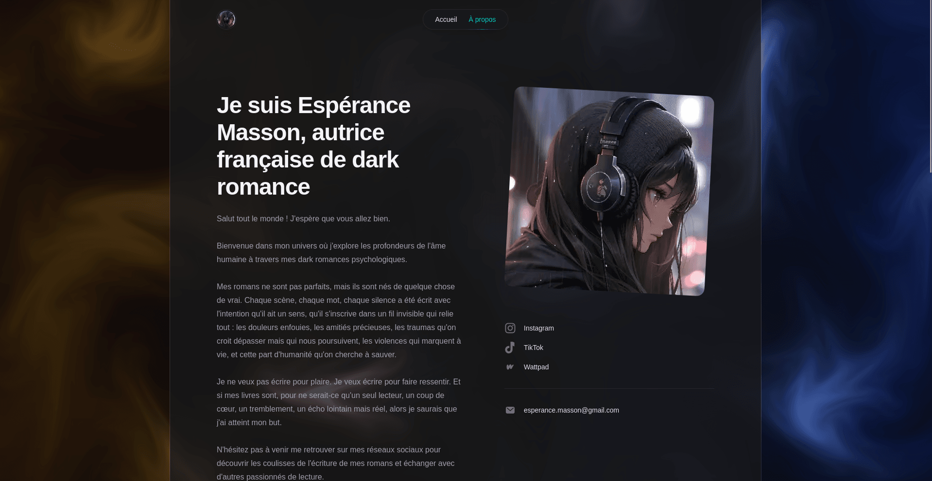 Introduction webpage for author Espérance Masson featuring a portrait of a girl with headphones and text describing her psychological dark romances.